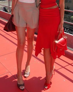 Alexandra Saint Mleux feet photo 5
