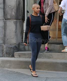 Alexandra Shipp feet photo thumbnail