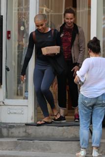 Alexandra Shipp feet photo thumbnail