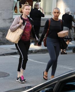 Alexandra Shipp feet photo thumbnail