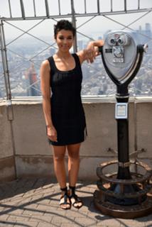 Alexandra Shipp feet photo thumbnail