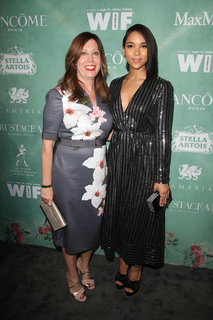 Alexandra Shipp feet photo thumbnail