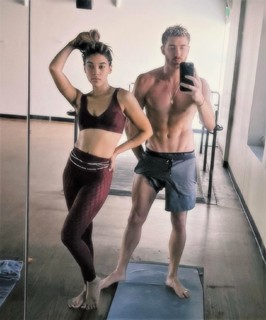 Alexandra Shipp feet photo thumbnail