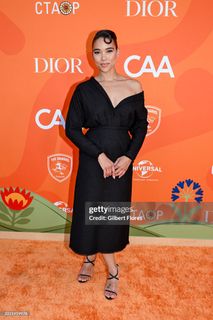 Alexandra Shipp feet photo thumbnail