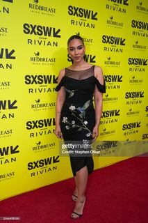 Alexandra Shipp feet photo 8