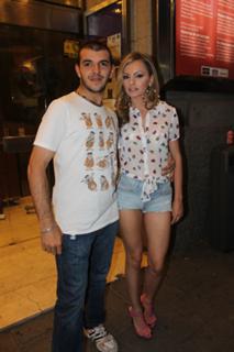 Alexandra Stan feet photo thumbnail