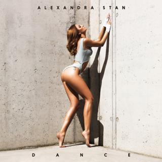 Alexandra Stan feet photo thumbnail