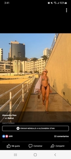 Alexandra Stan feet photo thumbnail