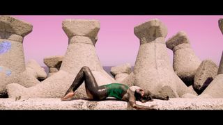 Alexandra Stan feet photo 12