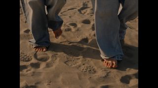 Alexandra Stan feet photo 17