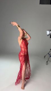 Alexandra Stan feet photo 16