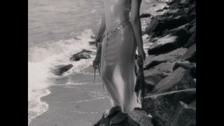 Alexandra Stan feet photo 14