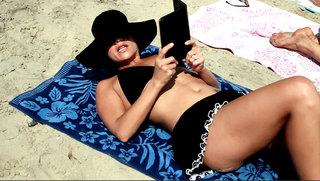 Alexandra Turshen feet photo 5