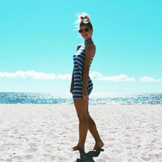 Alexandria DeBerry feet photo thumbnail