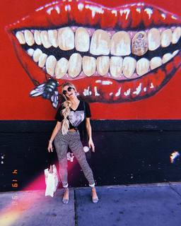 Alexandria DeBerry feet photo thumbnail