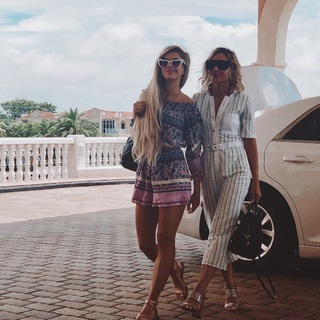 Alexandria DeBerry feet photo thumbnail