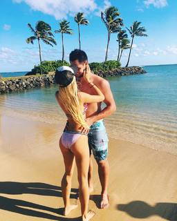 Alexandria DeBerry feet photo thumbnail