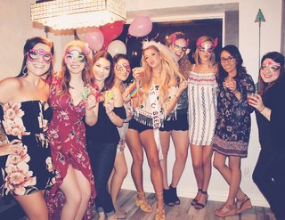 Alexandria DeBerry feet photo thumbnail