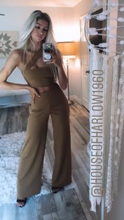 Alexandria DeBerry feet photo thumbnail
