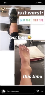Alexandria DeBerry feet photo thumbnail