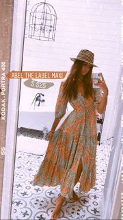 Alexandria DeBerry feet photo thumbnail