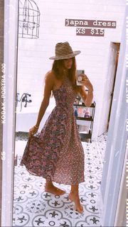 Alexandria DeBerry feet photo thumbnail