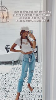 Alexandria DeBerry feet photo thumbnail