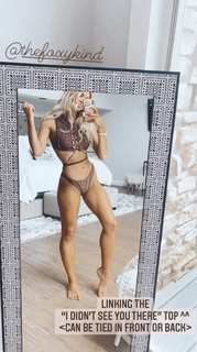 Alexandria DeBerry feet photo thumbnail