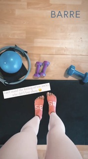 Alexandria DeBerry feet photo thumbnail