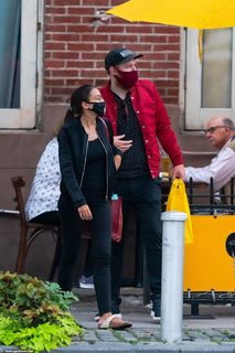 Alexandria Ocasio-Cortez feet photo thumbnail