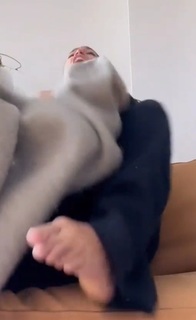 Alexandria Ocasio-Cortez feet photo thumbnail