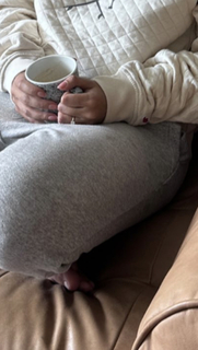 Alexandria Ocasio-Cortez feet photo thumbnail
