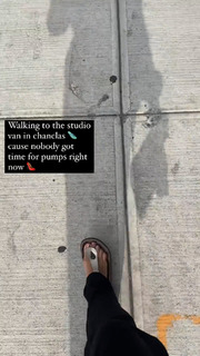 Alexandria Ocasio-Cortez feet photo thumbnail