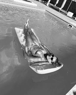 Alexia Putellas feet photo thumbnail