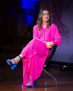 Alexia Putellas feet photo thumbnail