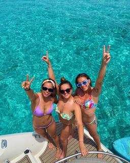 Alexia Putellas feet photo thumbnail