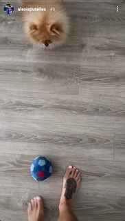 Alexia Putellas feet photo thumbnail