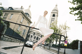 Alexina Graham feet photo 3