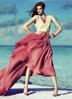 Alexina Graham feet photo 13
