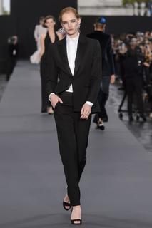 Alexina Graham feet photo 10