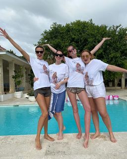 Alexina Graham feet photo 18
