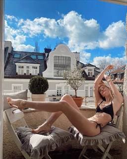 Alexina Graham feet photo 13