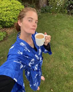 Alexina Graham feet photo 1