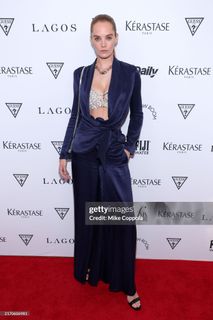 Alexina Graham feet photo 4