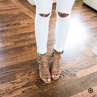Alexis Belbel feet photo 17