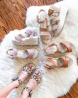 Alexis Belbel feet photo 16