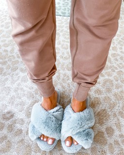 Alexis Belbel feet photo 18