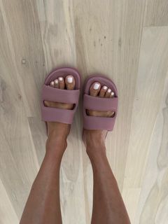 Alexis Belbel feet photo 4