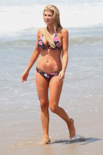 Alexis Bellino feet photo 9