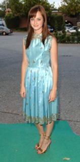 Alexis Bledel feet photo thumbnail